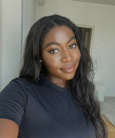 Ayanda M. –